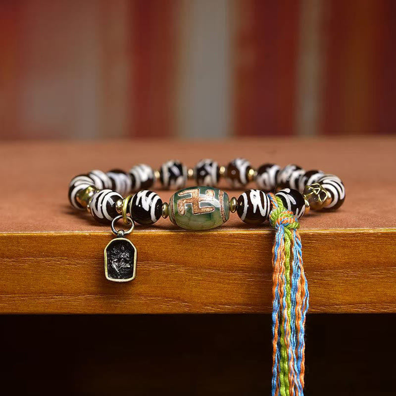 Buddha Stones Tibetan Dzi Bead Skull The Lord of the Corpse Forest Wealth Bracelet